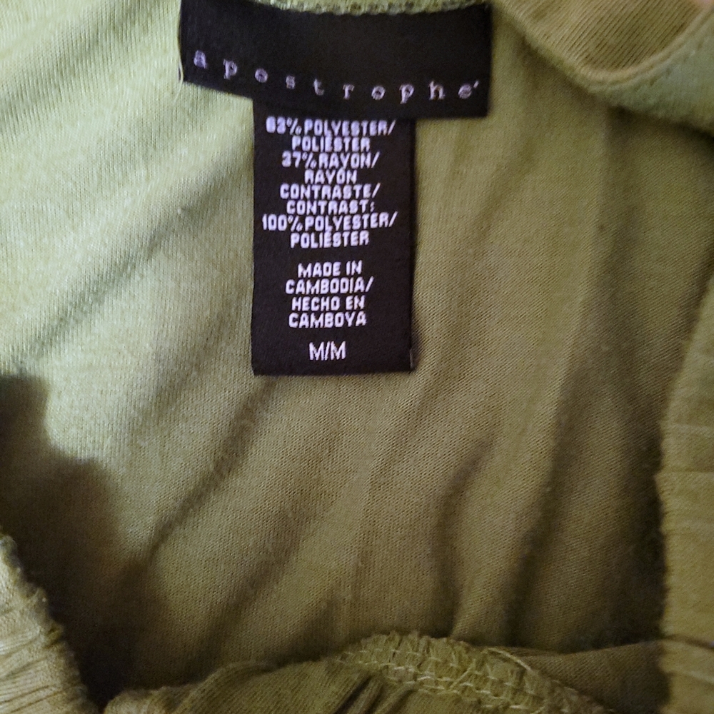 New Without Tags APOSTROPHE Top Green Size MM - Picture 3 of 3